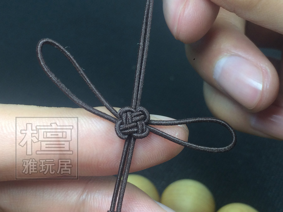 拉紧后的反面效果