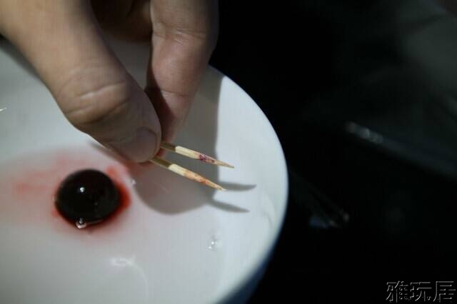 酸枝也掉色