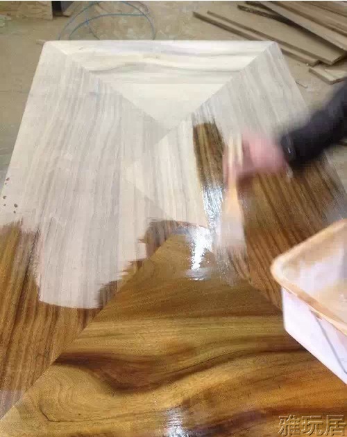 刷漆上油