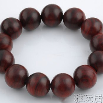 非顺纹的红酸枝手串